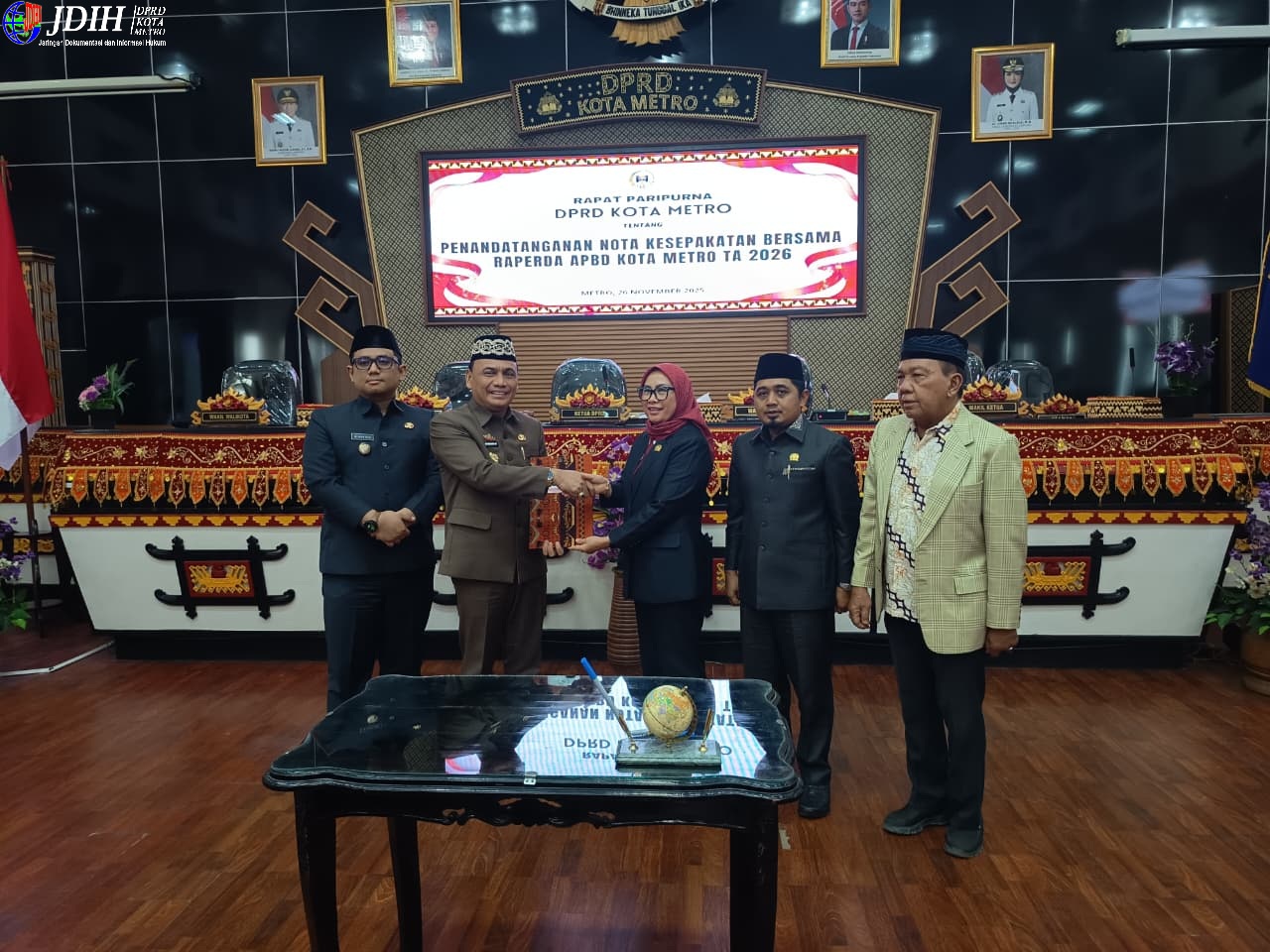 DPRD dan Wali Kota Metro Setujui APBD TA 2026