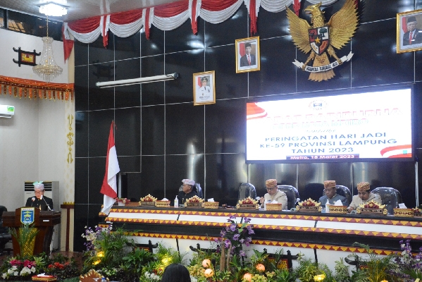 PERINGATI HUT PROVINSI LAMPUNG, DPRD KOTA METRO GELAR PARIPURNA 